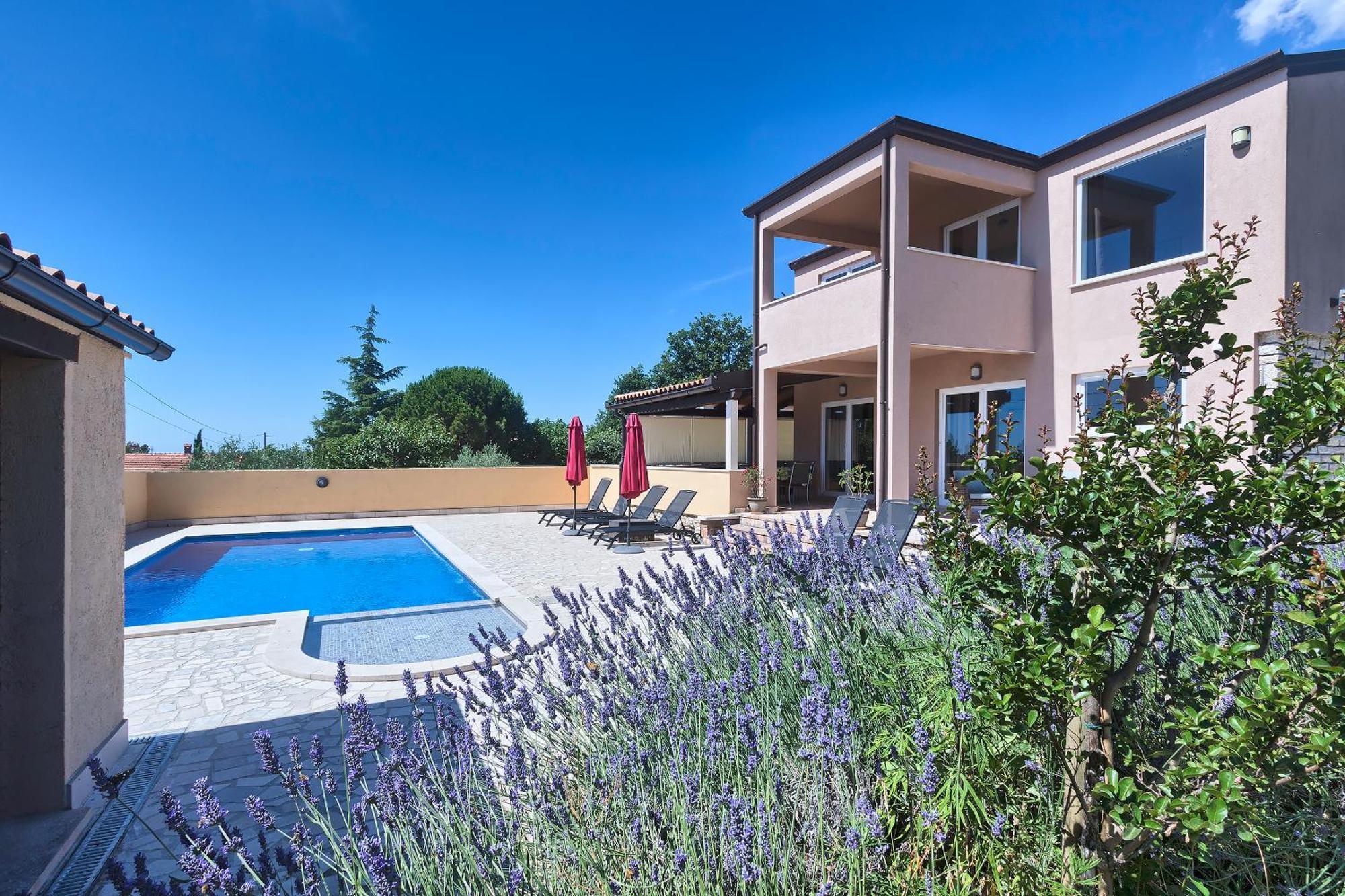 Villa Pascal Krnica Exterior photo